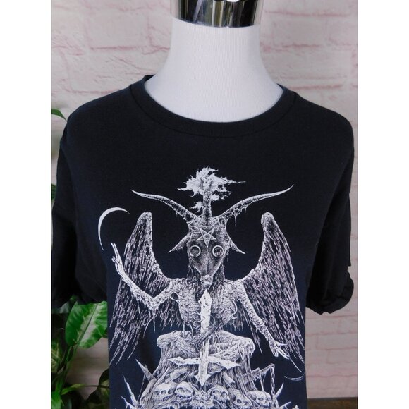 Sawblade 666 Baphomet Graphic Tee XL Gothic Metal Distressed Grunge - Picture 3 of 10